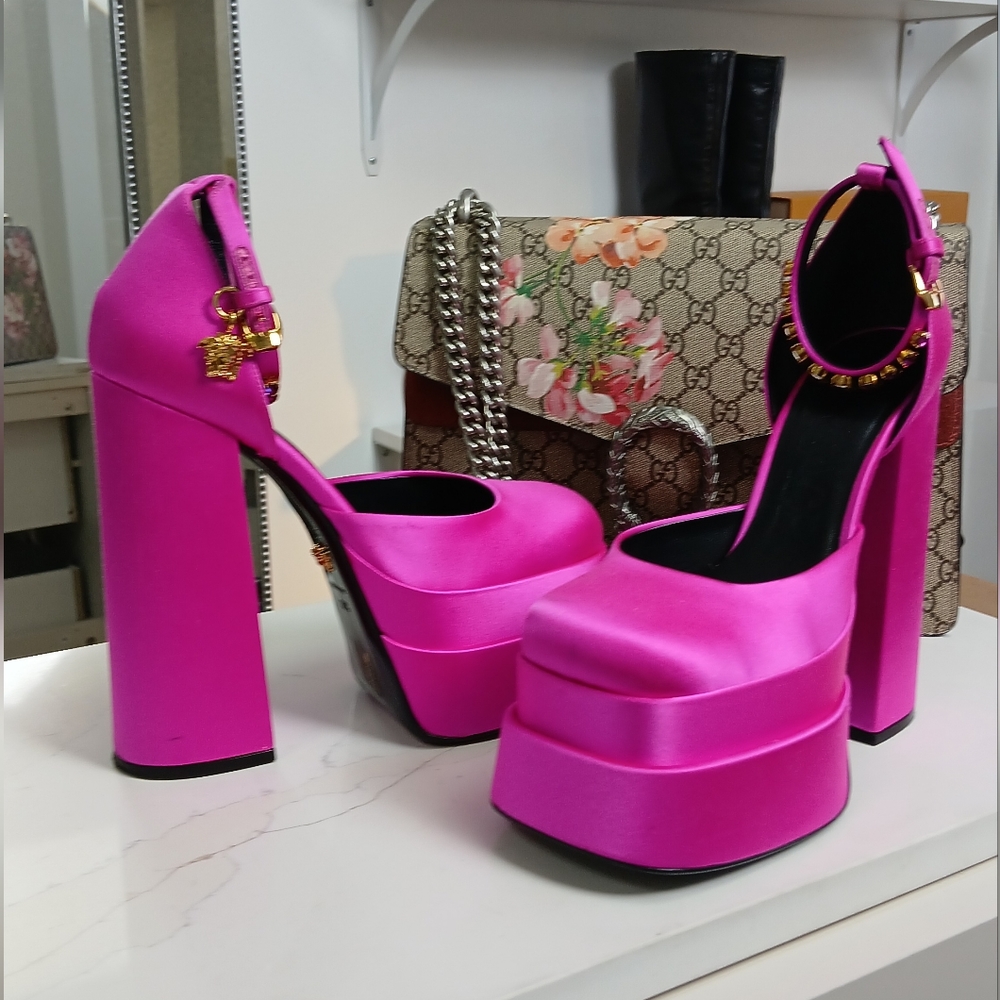 VERSACE PUMPS
